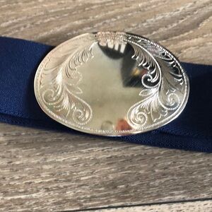 Women's Navy Elastic Belt with Silver Engraved Oval Buckle
